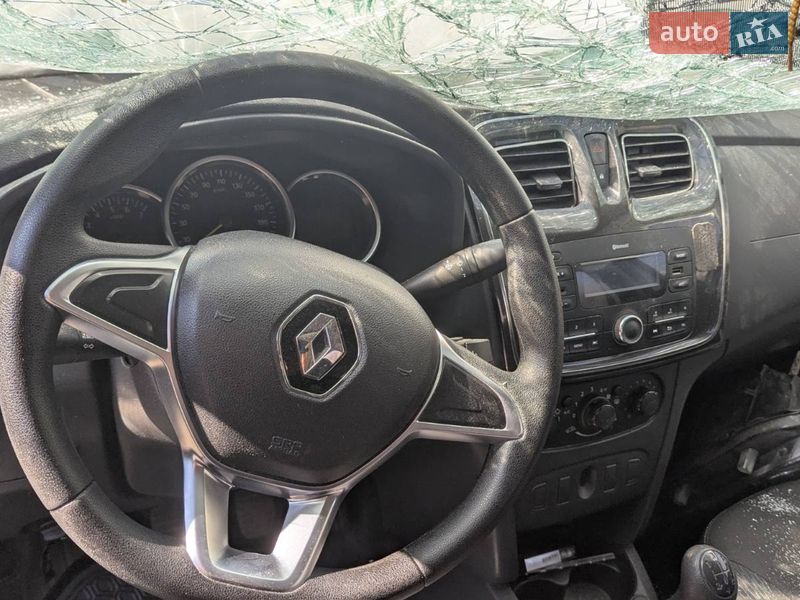 Renault Logan 2021
