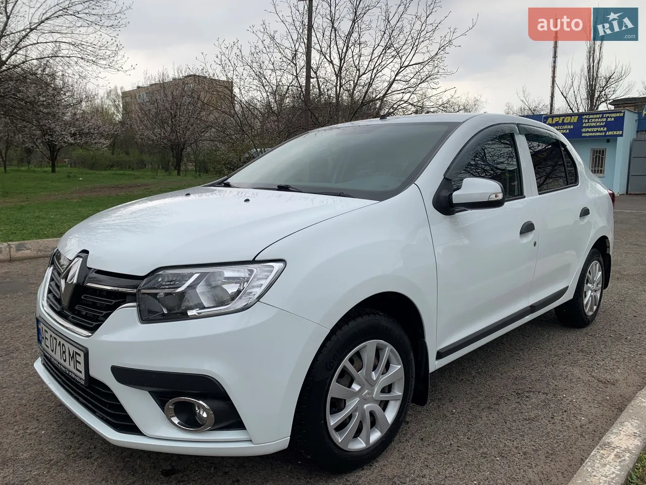 2020 Renault Logan - мініатюра 10