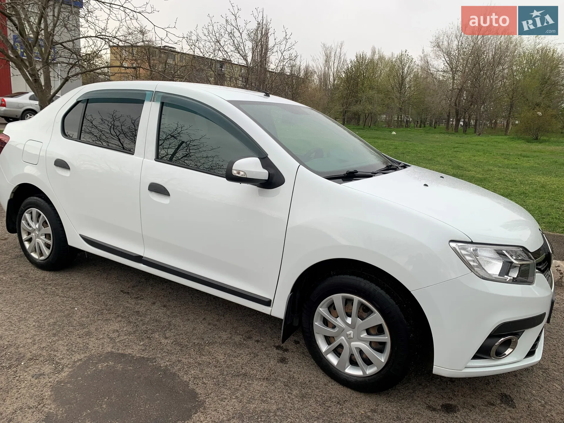 2020 Renault Logan - мініатюра 3