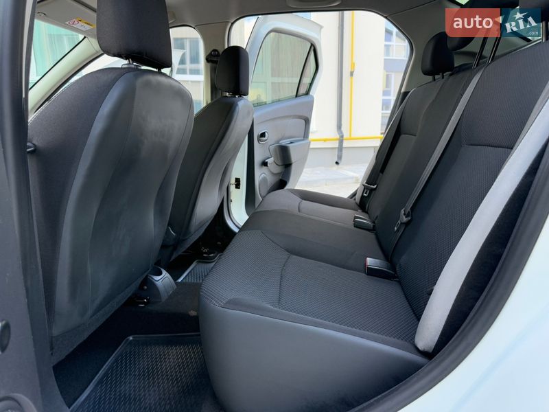 Седан Renault Logan 2013 в Вінниці