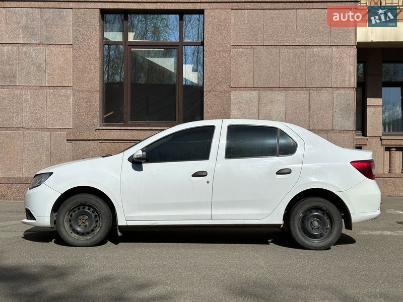 Седан Renault Logan 2013 в Киеве фото 4 Седан Renault Logan 2013 в Киеве