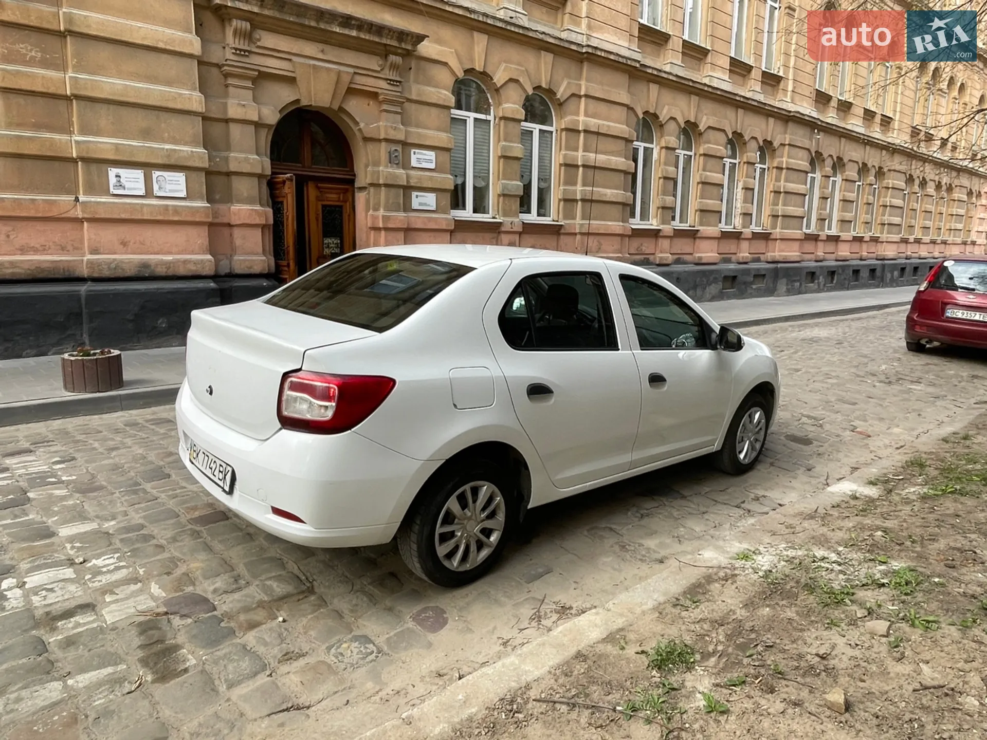 2013 Renault Logan - мініатюра 6