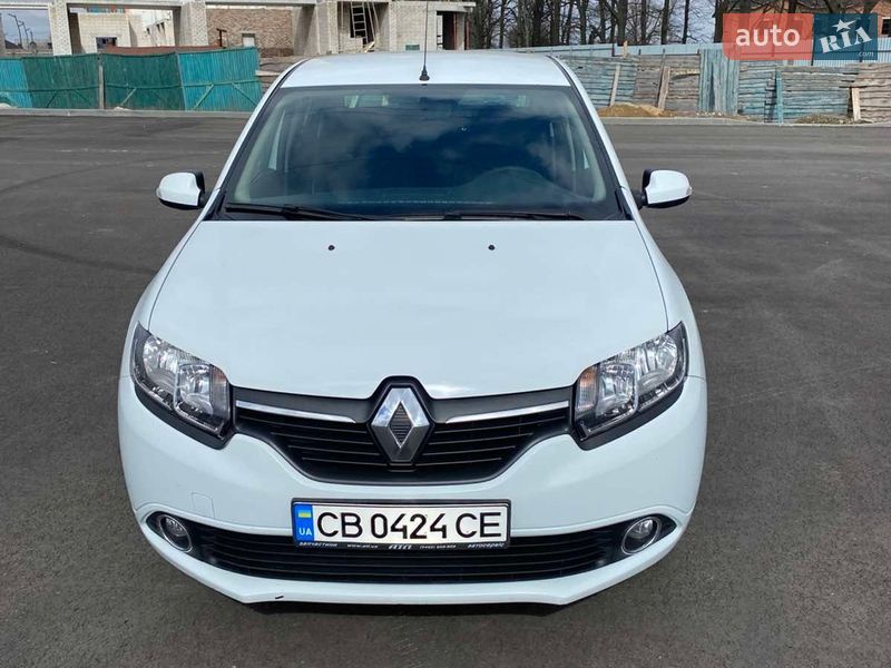 Renault Logan 2013
