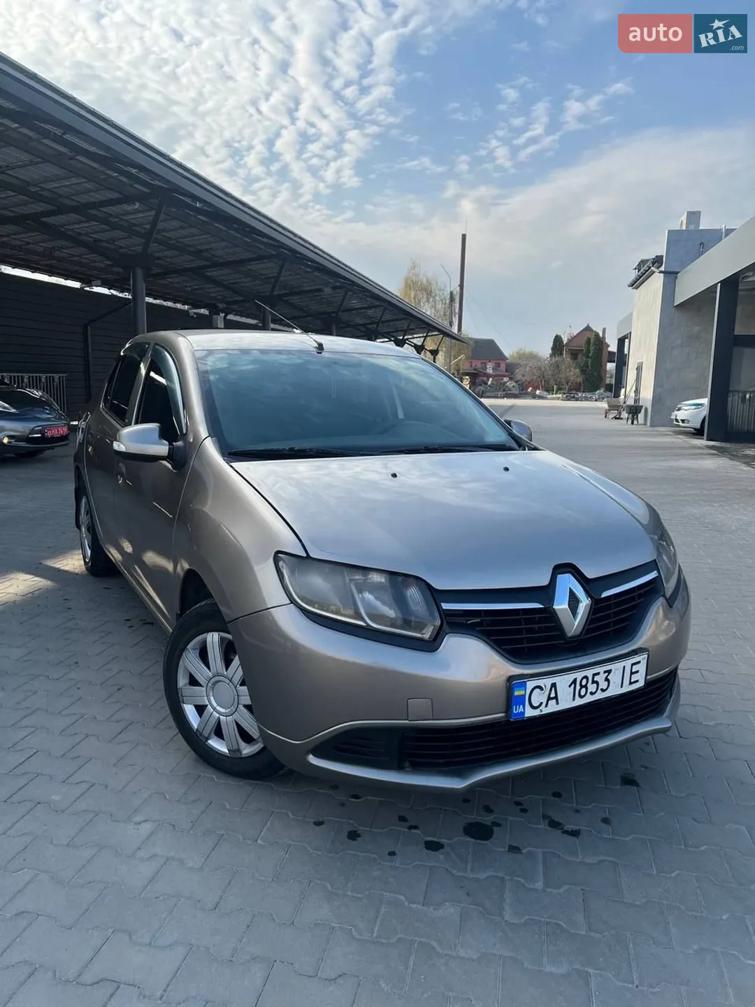 2013 Renault Logan - мініатюра 12