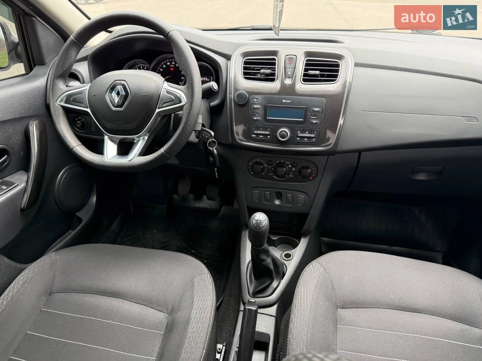 2020 Renault Logan - мініатюра 19