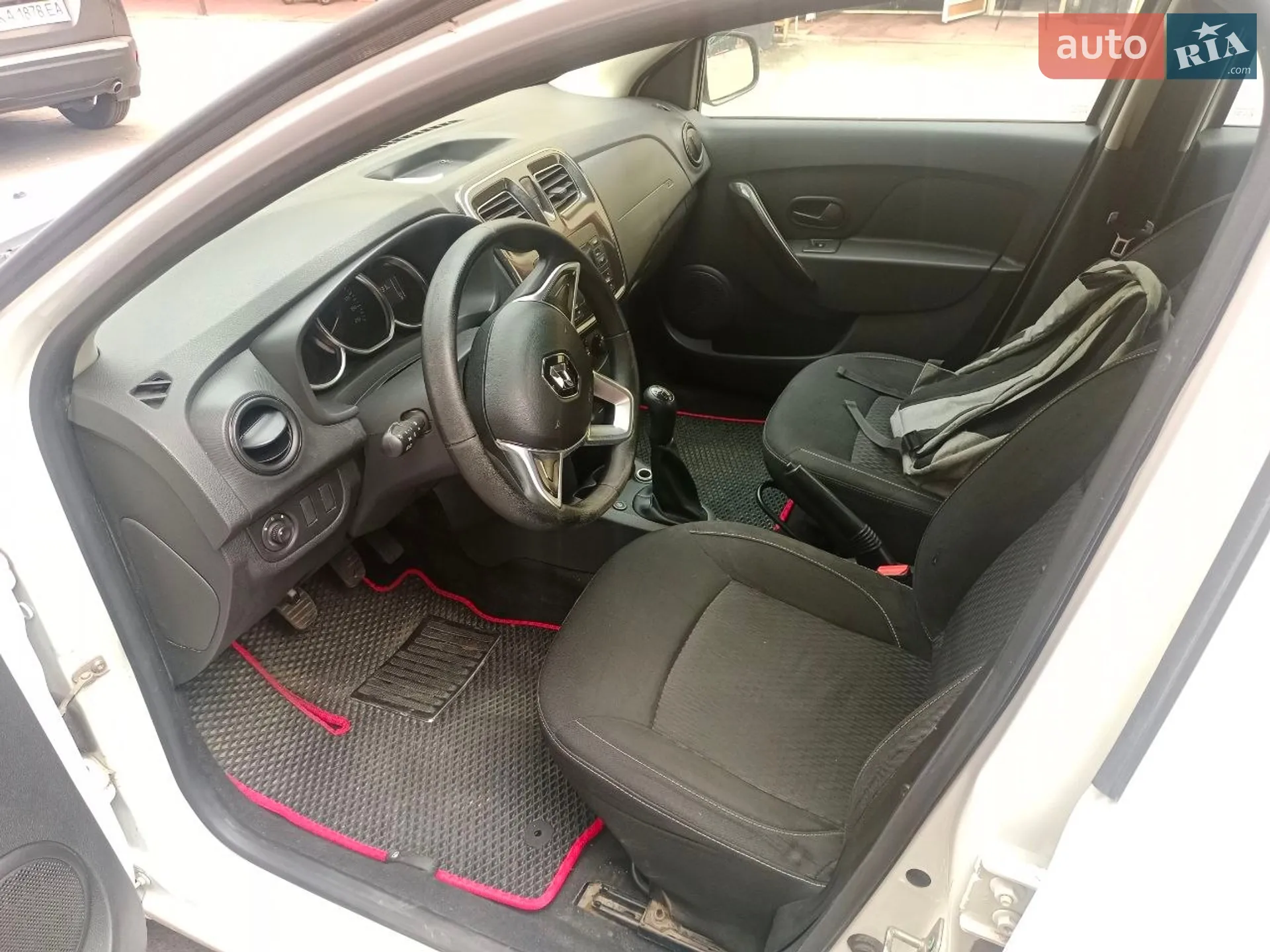 2019 Renault Logan - мініатюра 9