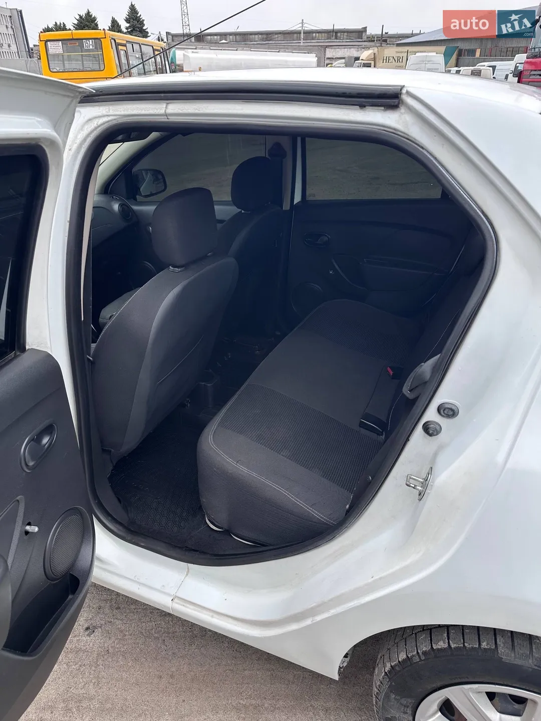 2019 Renault Logan - мініатюра 8