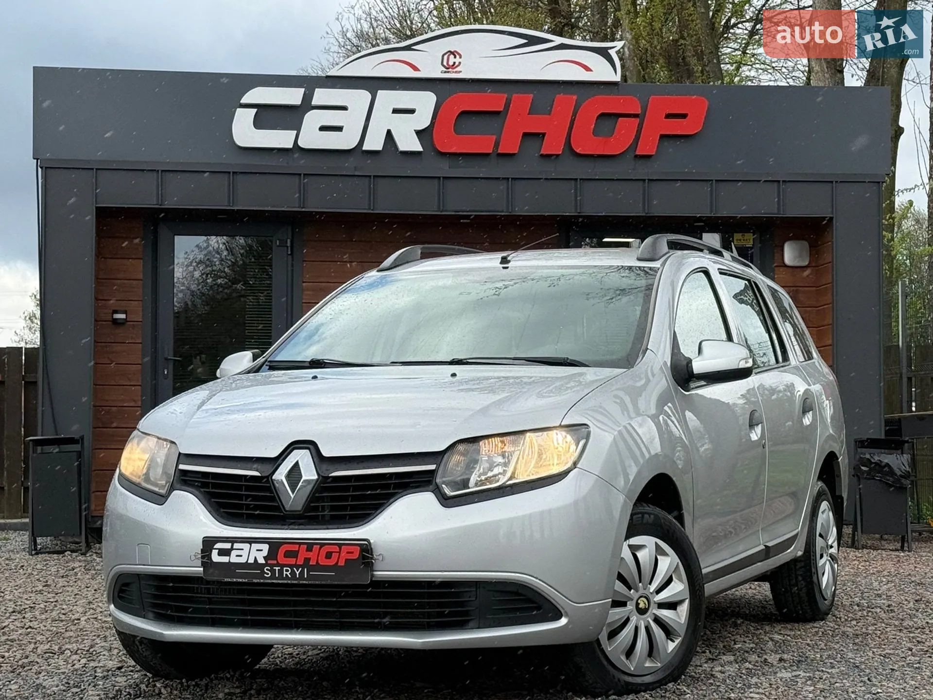 2014 Renault Logan - мініатюра 2
