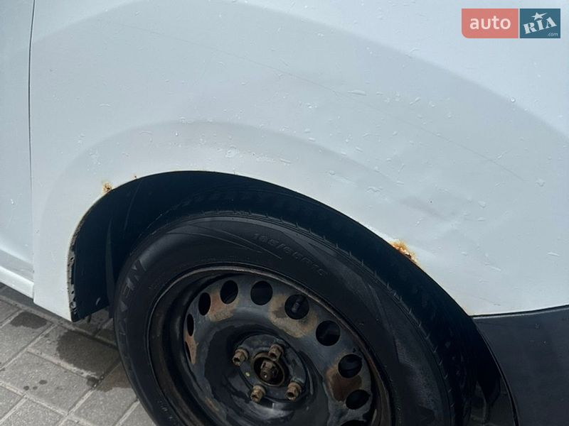 Седан Renault Logan 2013 в Днепре