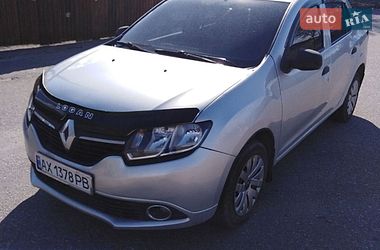 Седан Renault Logan 2013 в Валках