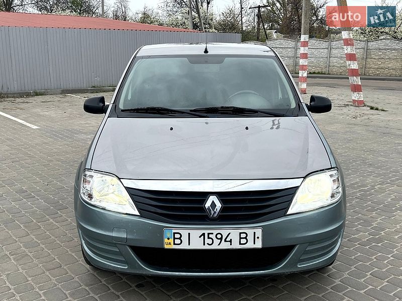 Седан Renault Logan 2010 в Козельщині