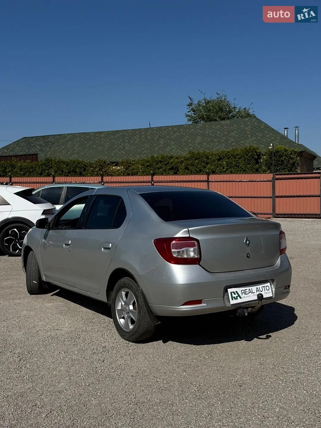 2013 Renault Logan - мініатюра 2