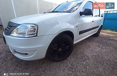 Универсал Renault Logan 2012 в Новой Водолаге