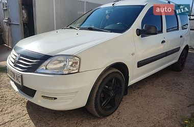 Универсал Renault Logan 2012 в Новой Водолаге