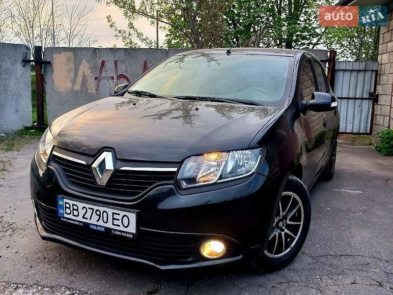 Седан Renault Logan 2013 в Дніпрі