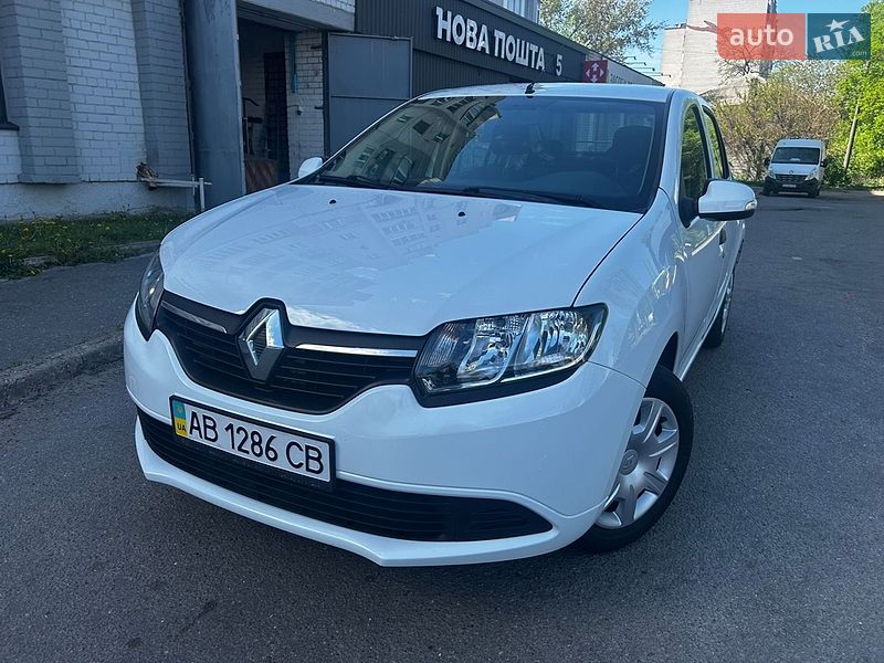 Седан Renault Logan 2014 в Чернигове