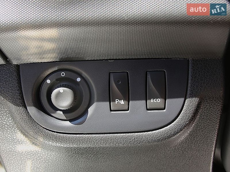 Седан Renault Logan 2019 в Харькове