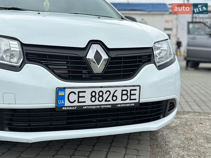 Седан Renault Logan 2014 в Черновцах
