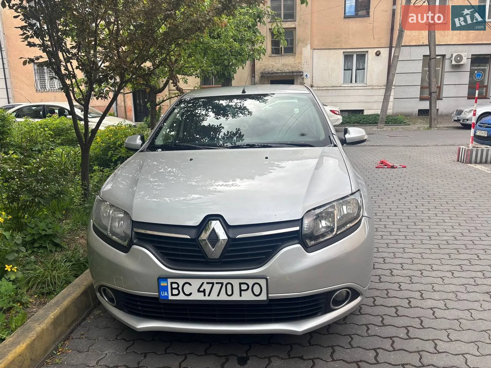 2013 Renault Logan - мініатюра 2