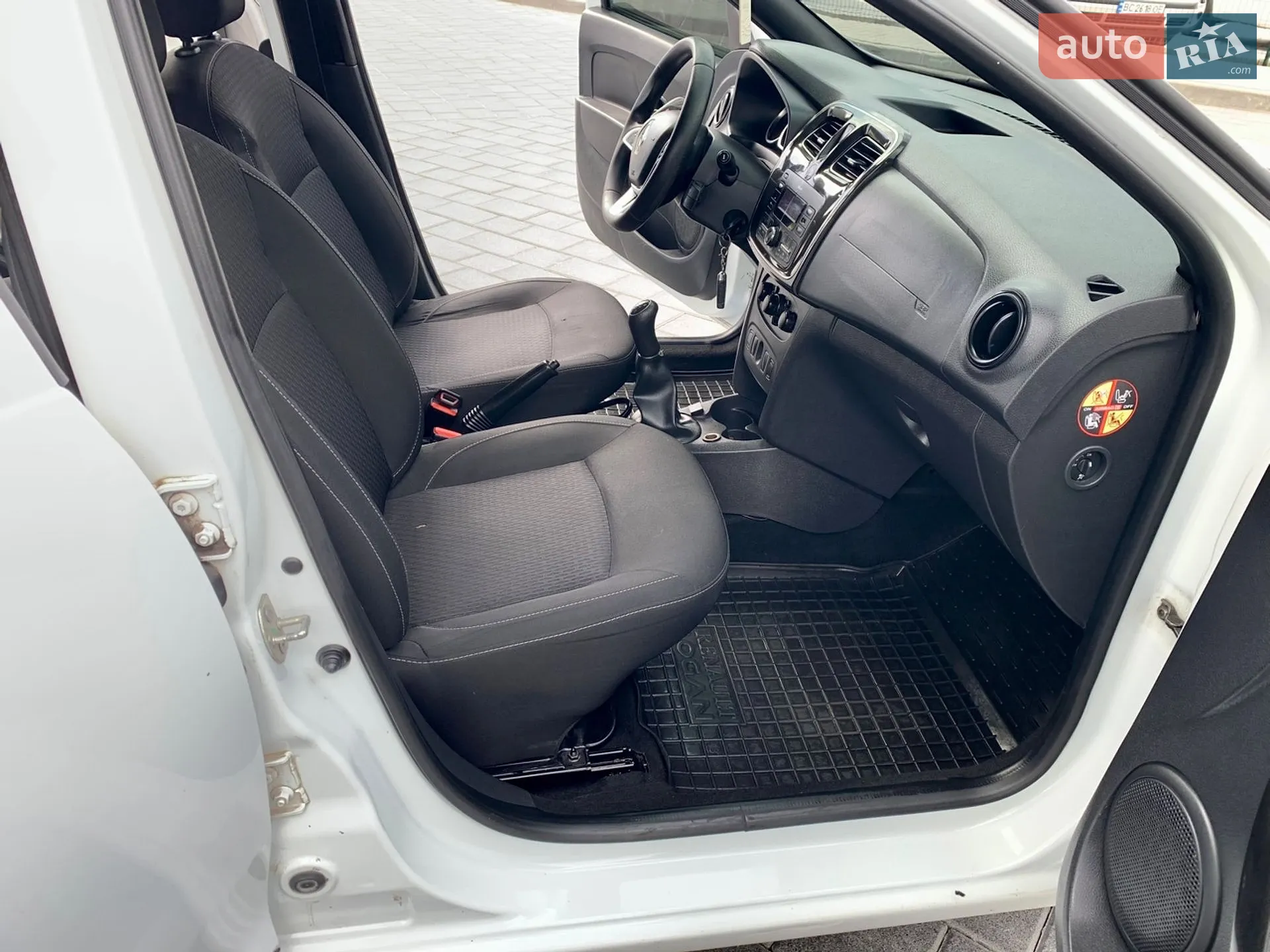 2019 Renault Logan - мініатюра 15