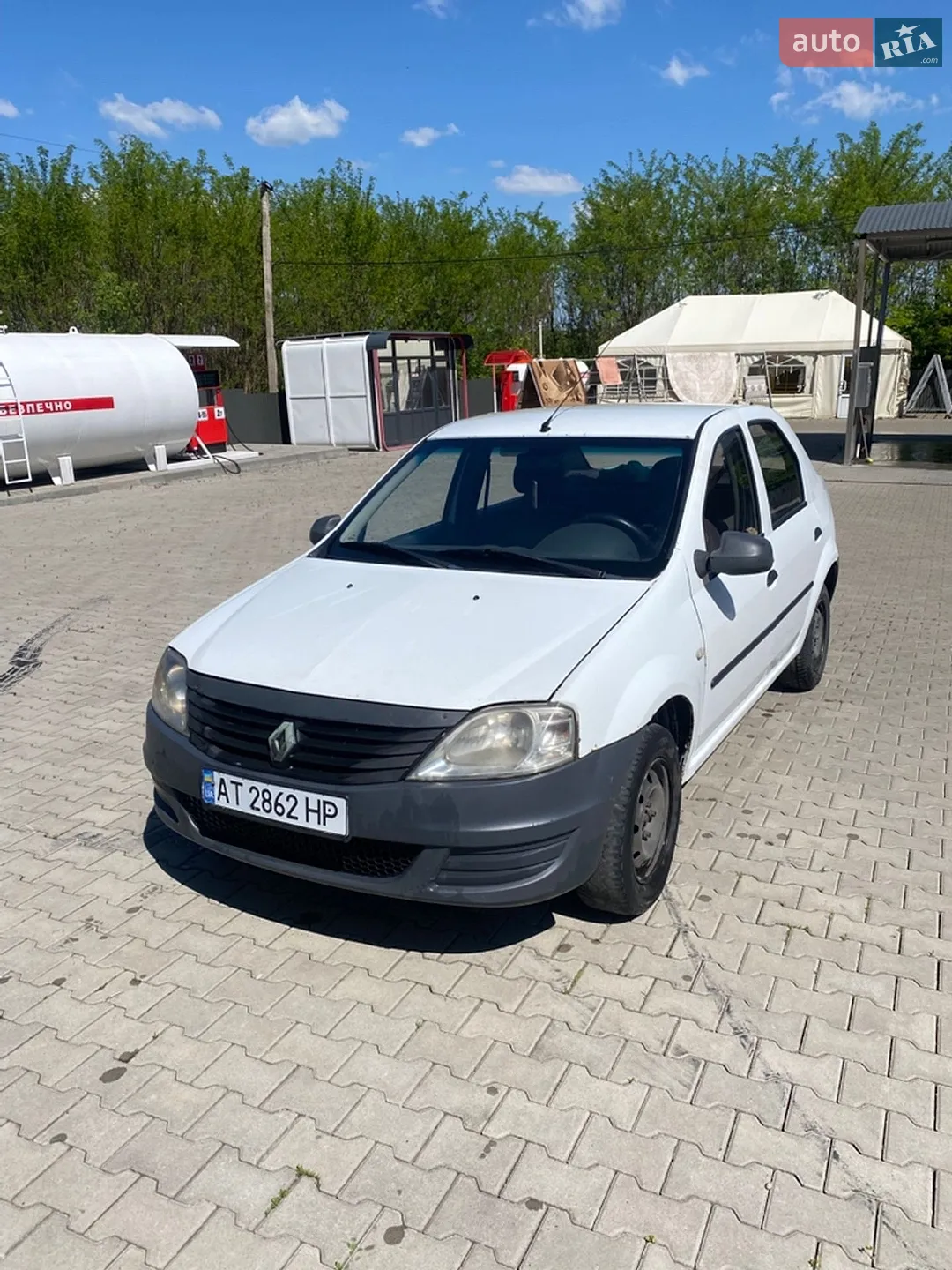 Renault Logan 2011