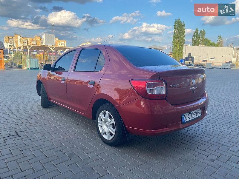 Седан Renault Logan 2014 в Первомайську