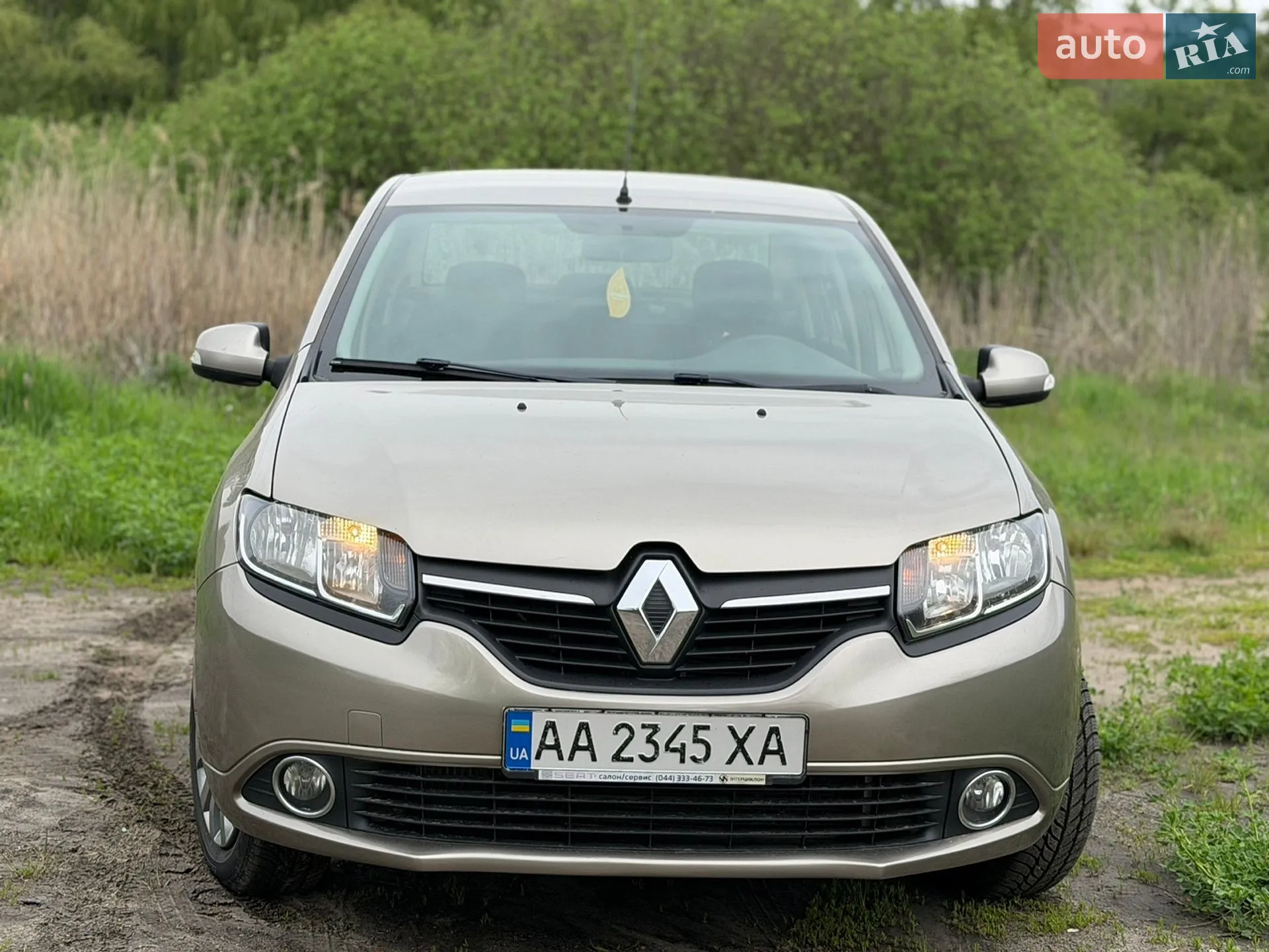 2015 Renault Logan - мініатюра 3