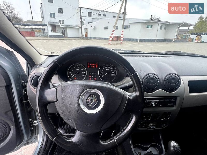 Седан Renault Logan 2010 в Кременчуці фото 27 Седан Renault Logan 2010 в Кременчуці