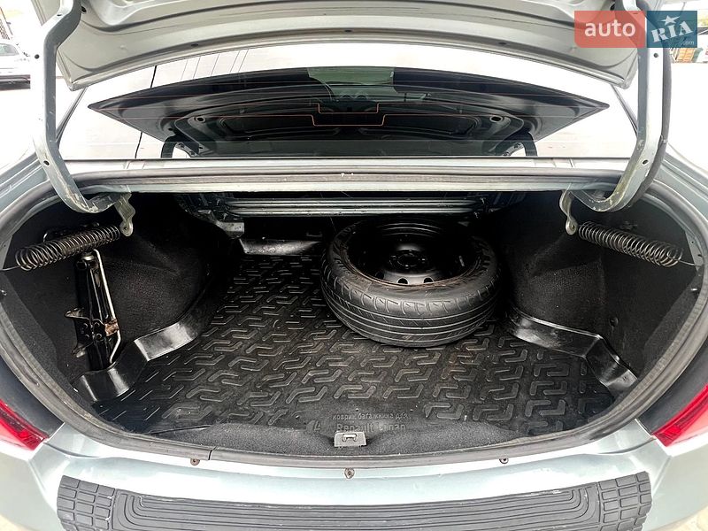 Седан Renault Logan 2010 в Кременчуці фото 44 Седан Renault Logan 2010 в Кременчуці