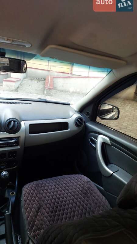 Седан Renault Logan 2010 в Кам'янець-Подільському