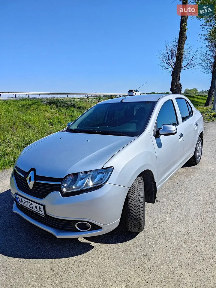 2015 Renault Logan - мініатюра 12
