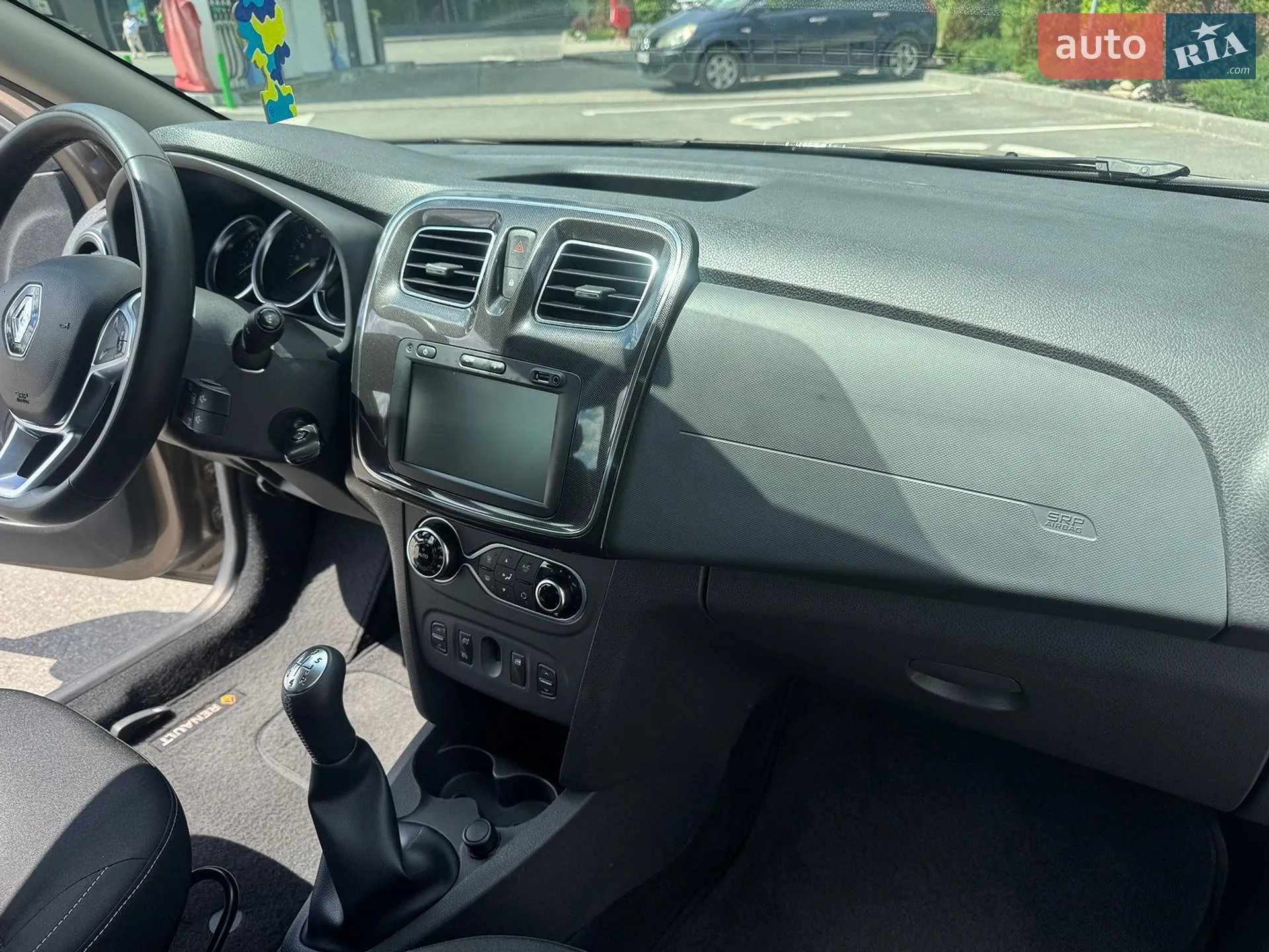 2019 Renault Logan - мініатюра 11