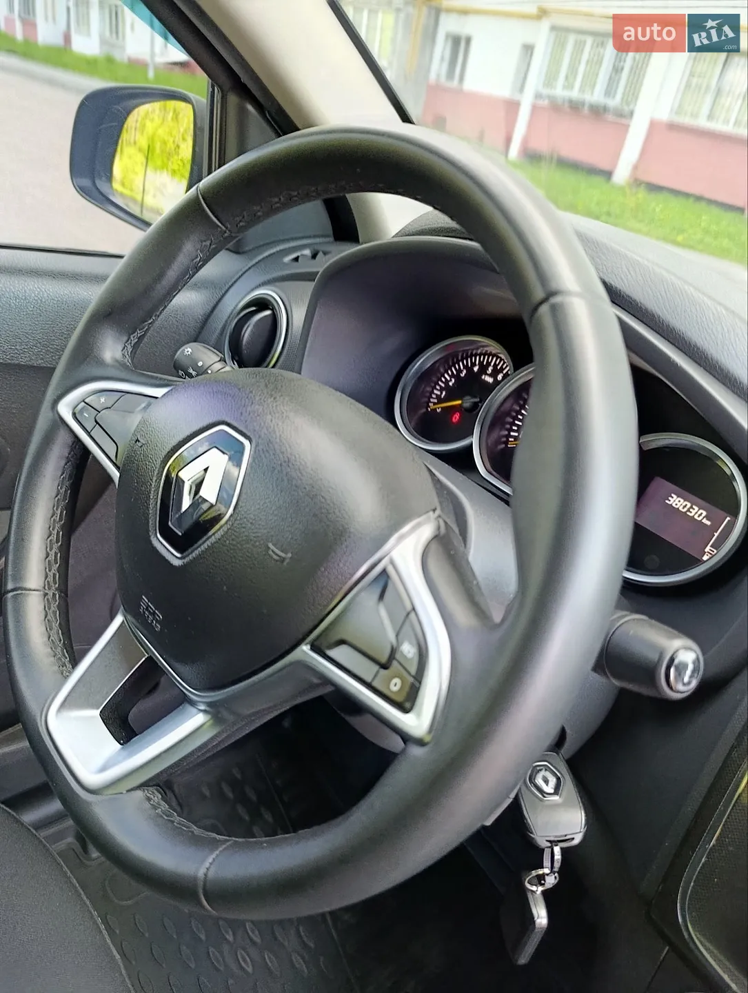 2020 Renault Logan - мініатюра 20