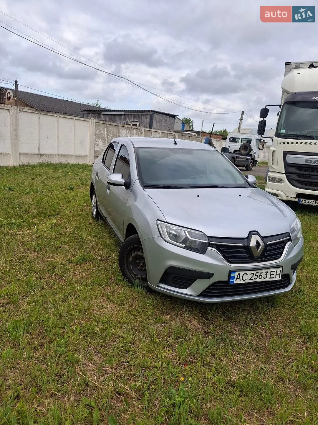 2020 Renault Logan - мініатюра 8