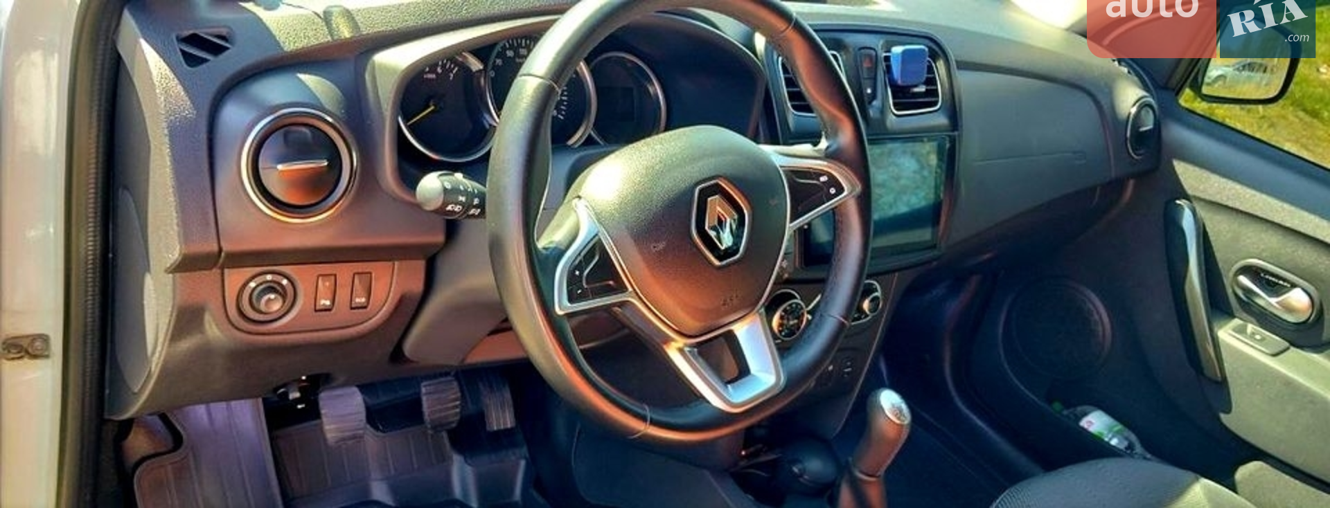 2019 Renault Logan - мініатюра 8