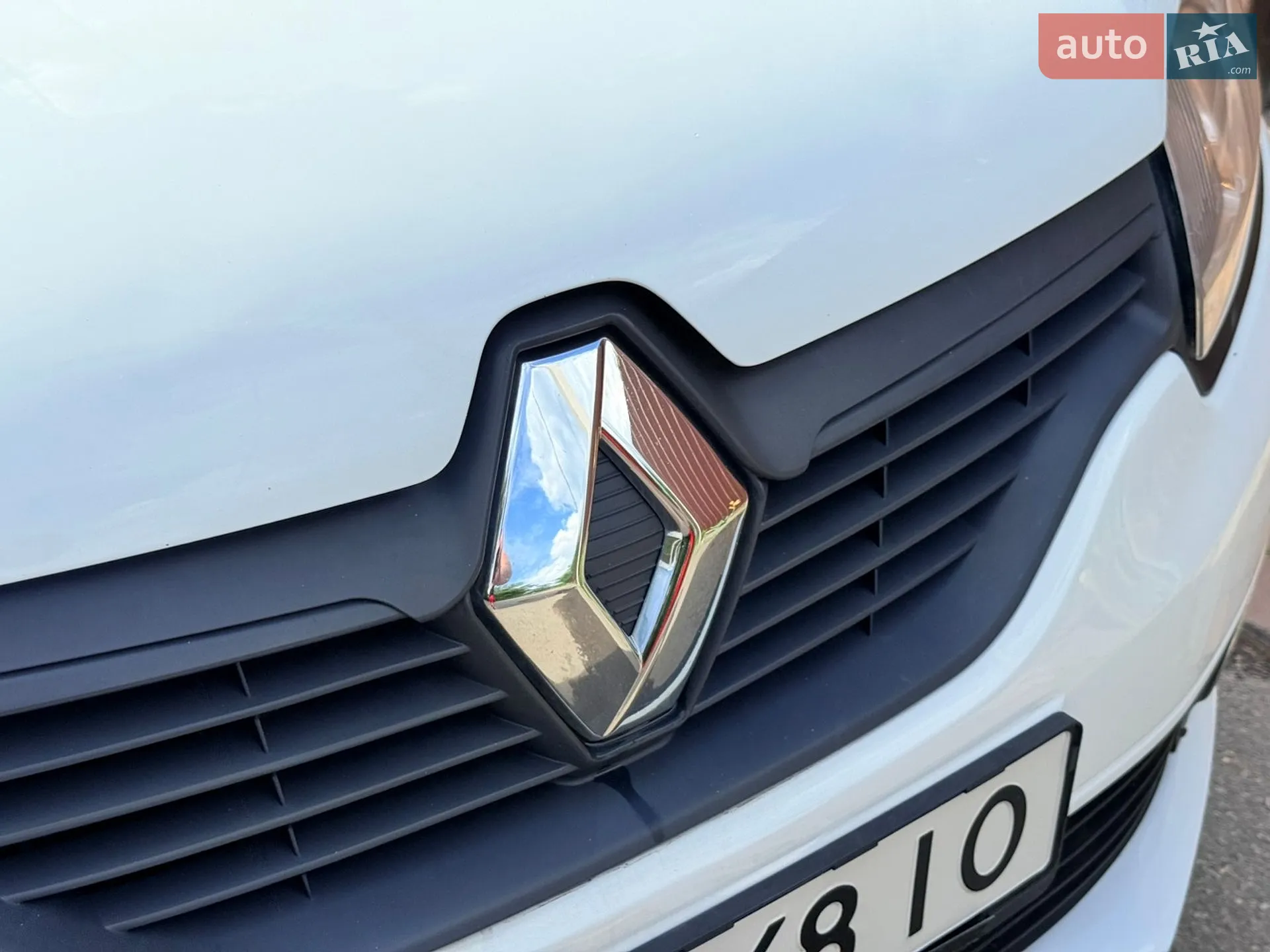 2016 Renault Logan - мініатюра 32
