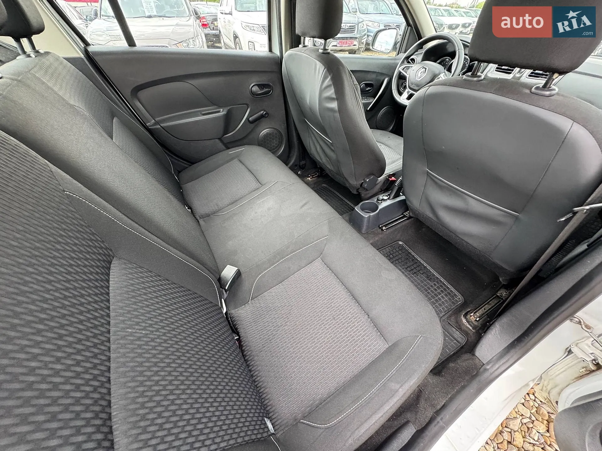 2019 Renault Logan - мініатюра 35