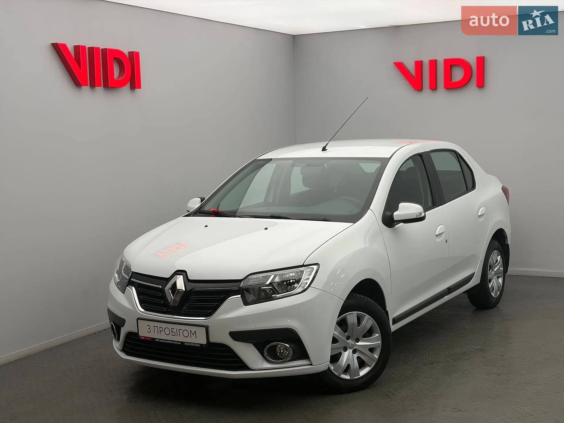 2022 Renault Logan - фото 1