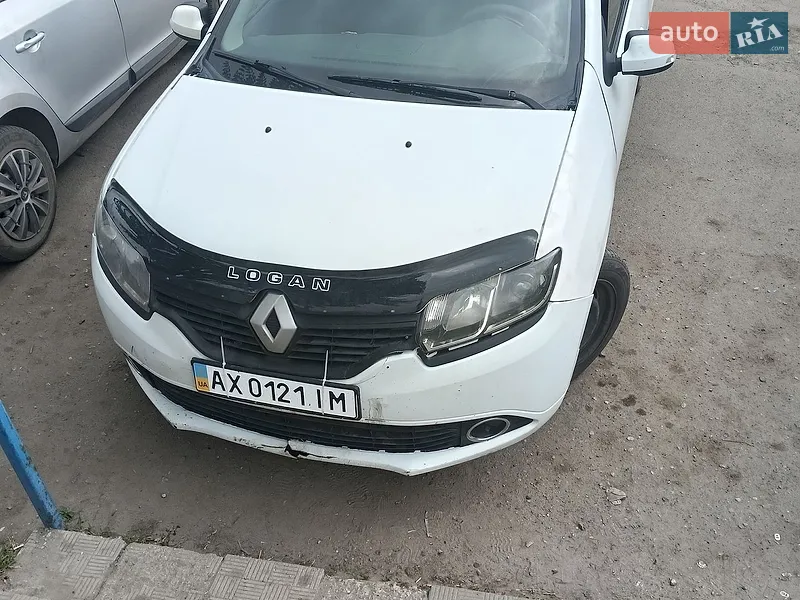 Renault Logan 2013