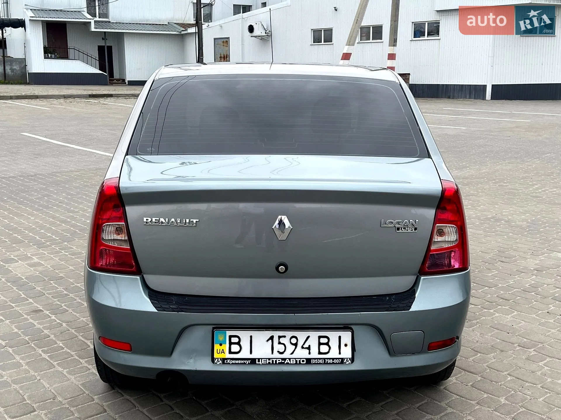 2010 Renault Logan - мініатюра 7
