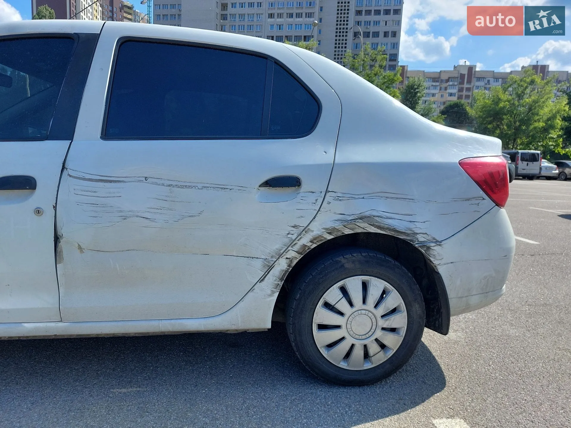 2015 Renault Logan - мініатюра 25
