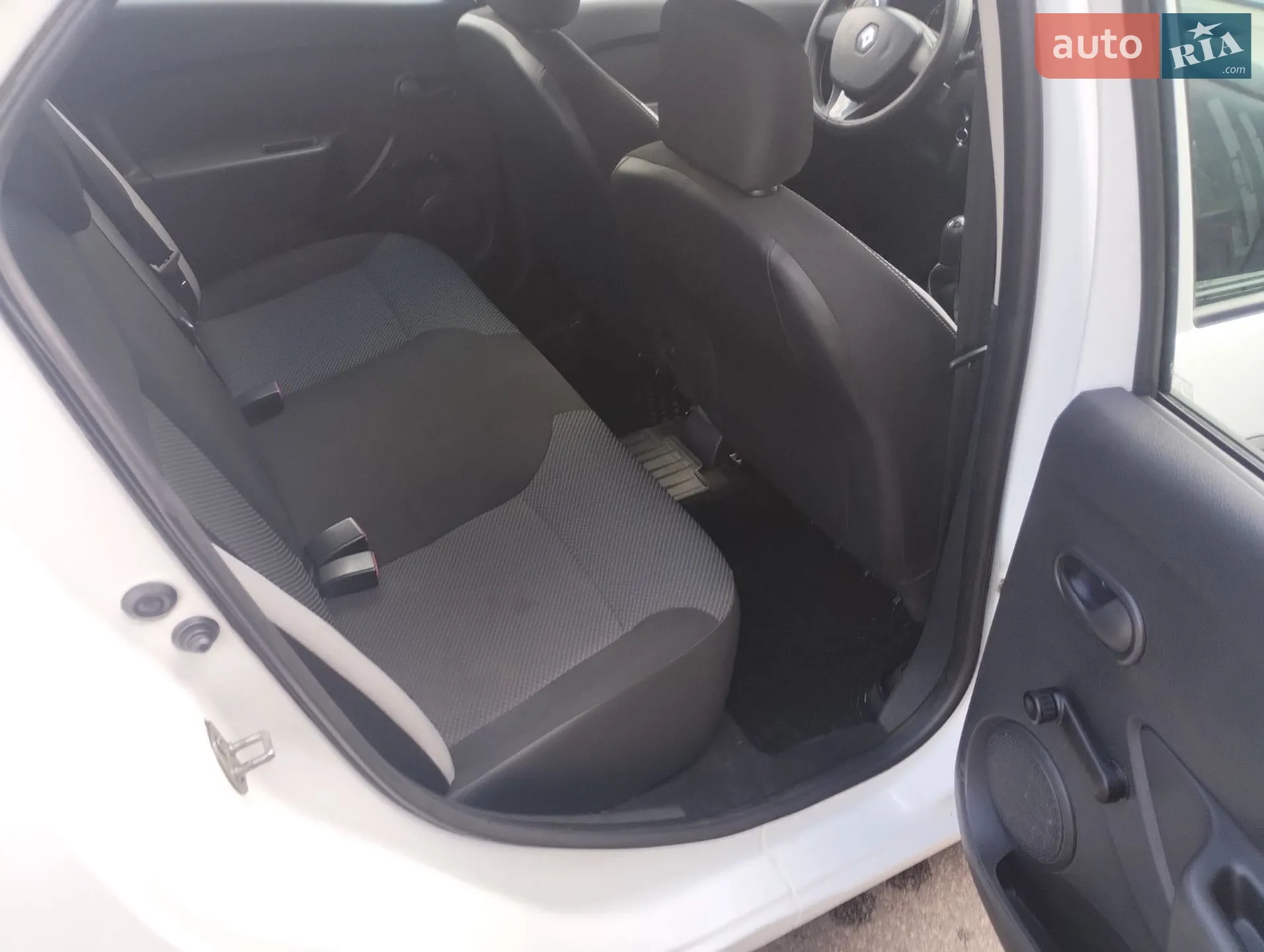 2010 Renault Kangoo - мініатюра 9