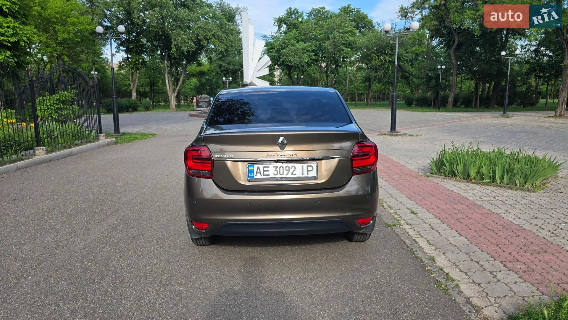 2018 Renault Logan - мініатюра 3