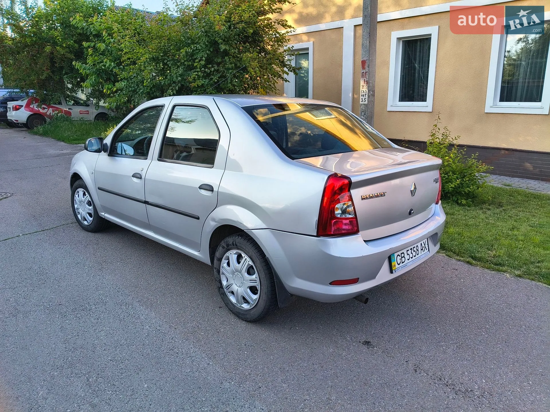 2011 Renault Logan - мініатюра 7