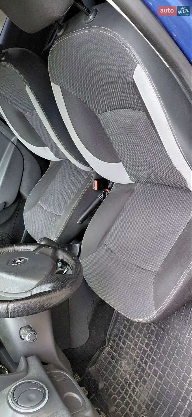 2013 Renault Logan - мініатюра 20
