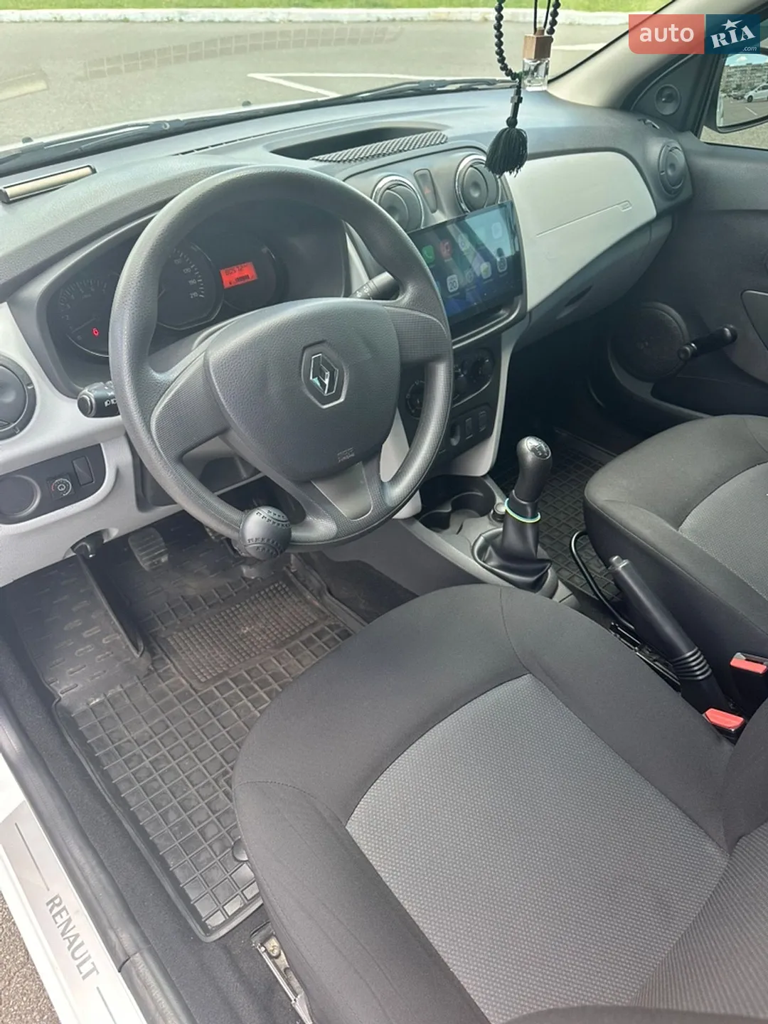 2014 Renault Logan - мініатюра 5