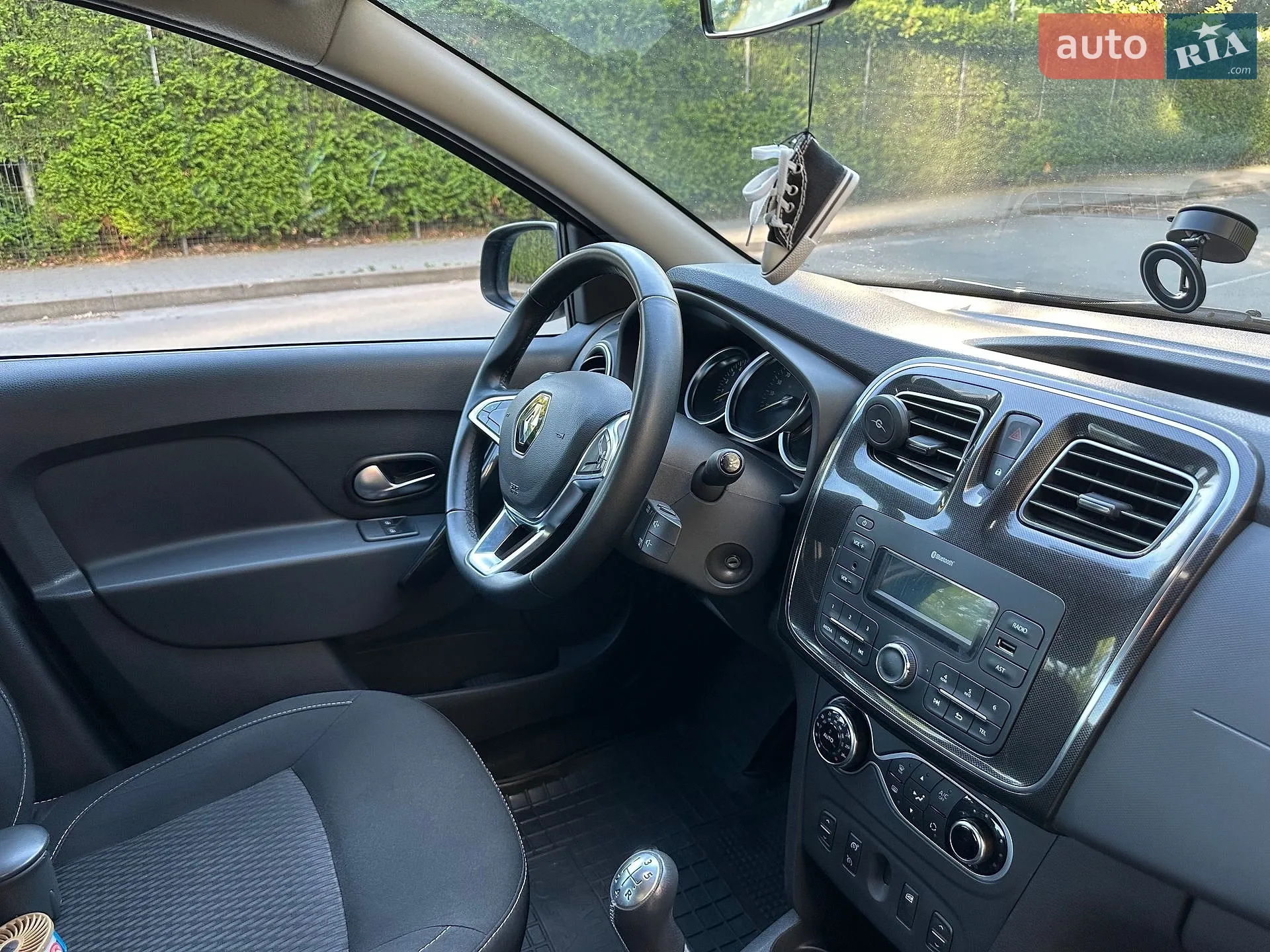 2018 Renault Logan - мініатюра 28