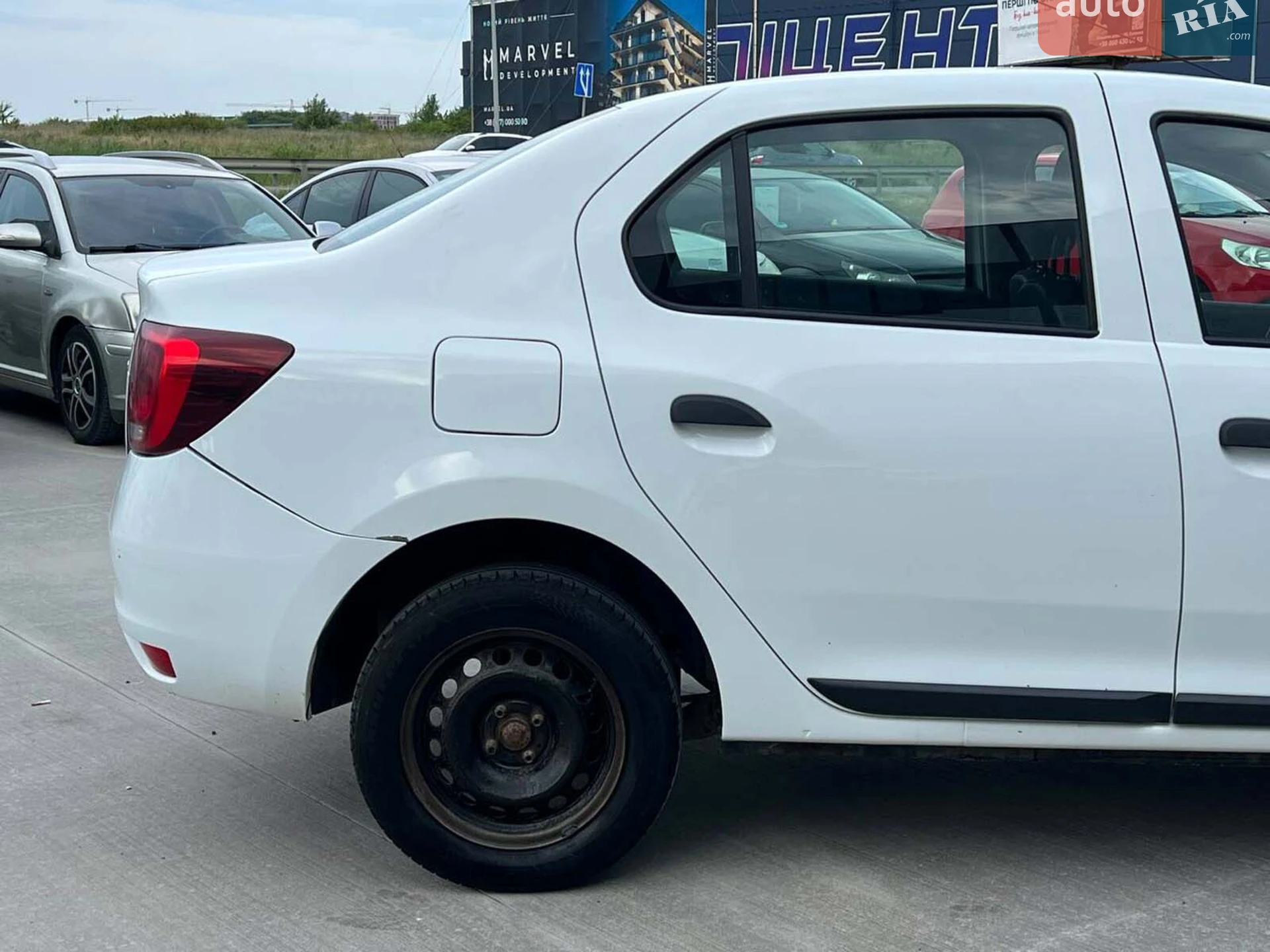 2019 Renault Logan - мініатюра 9