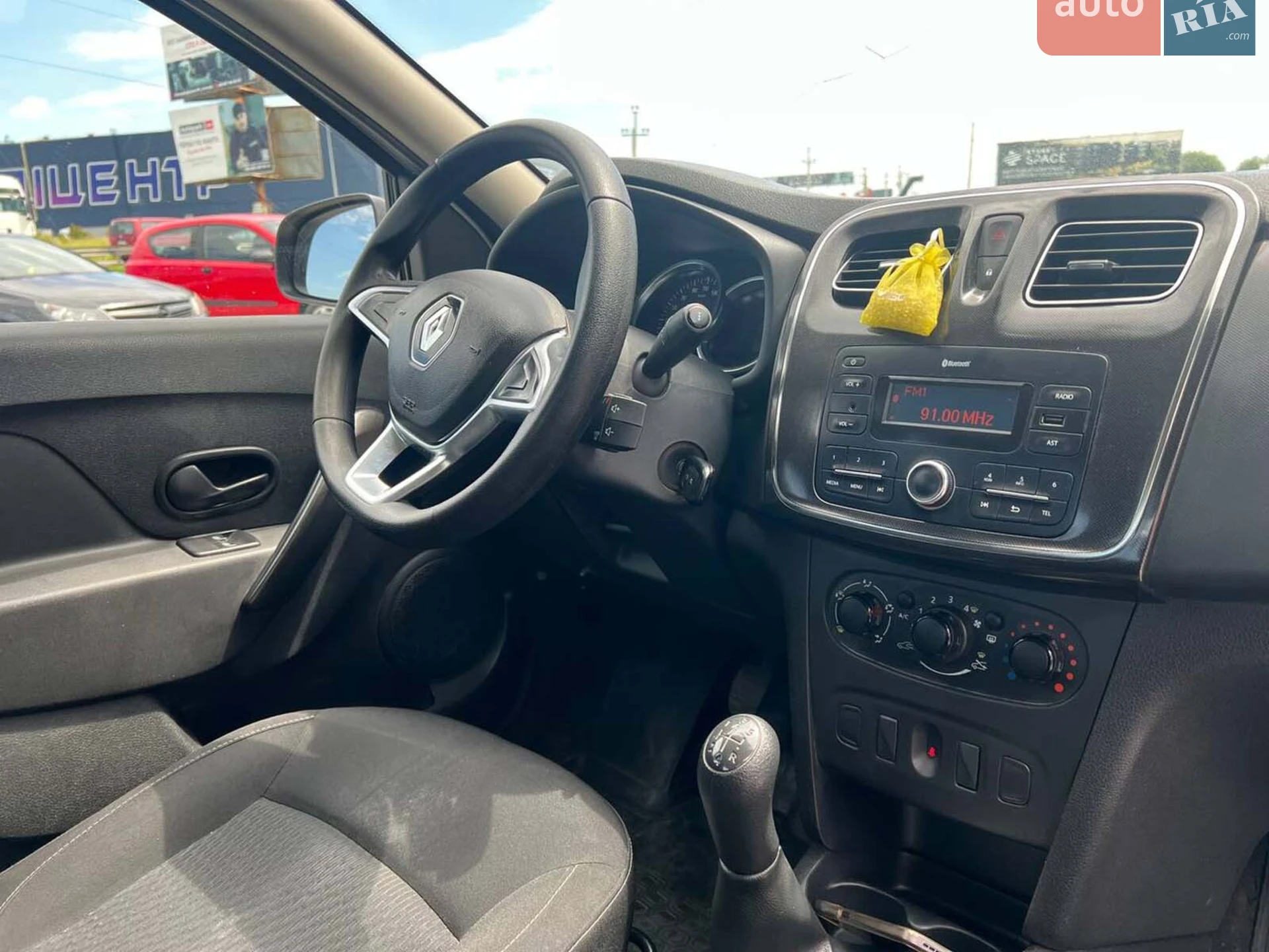 2019 Renault Logan - мініатюра 35