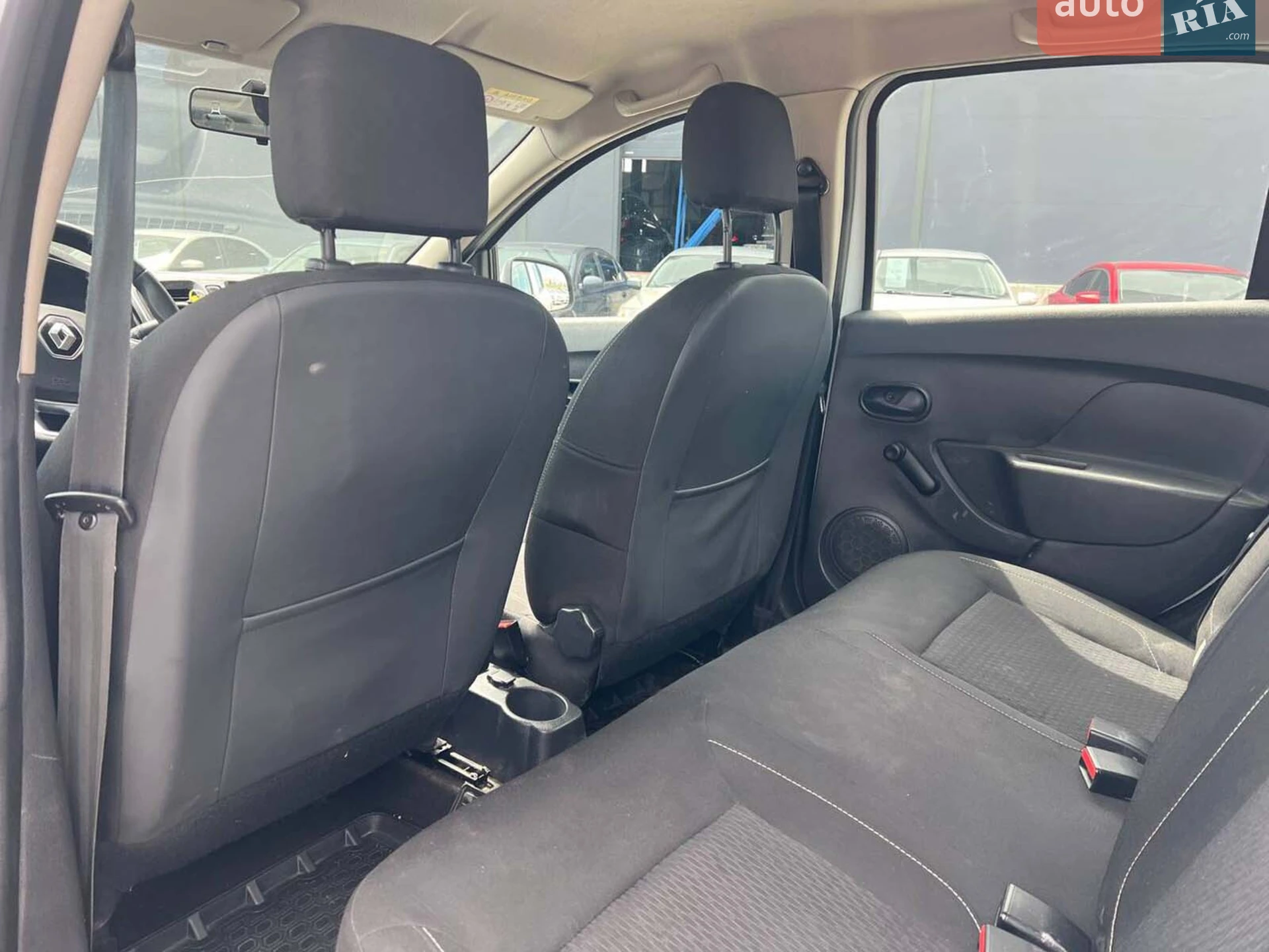 2019 Renault Logan - мініатюра 31